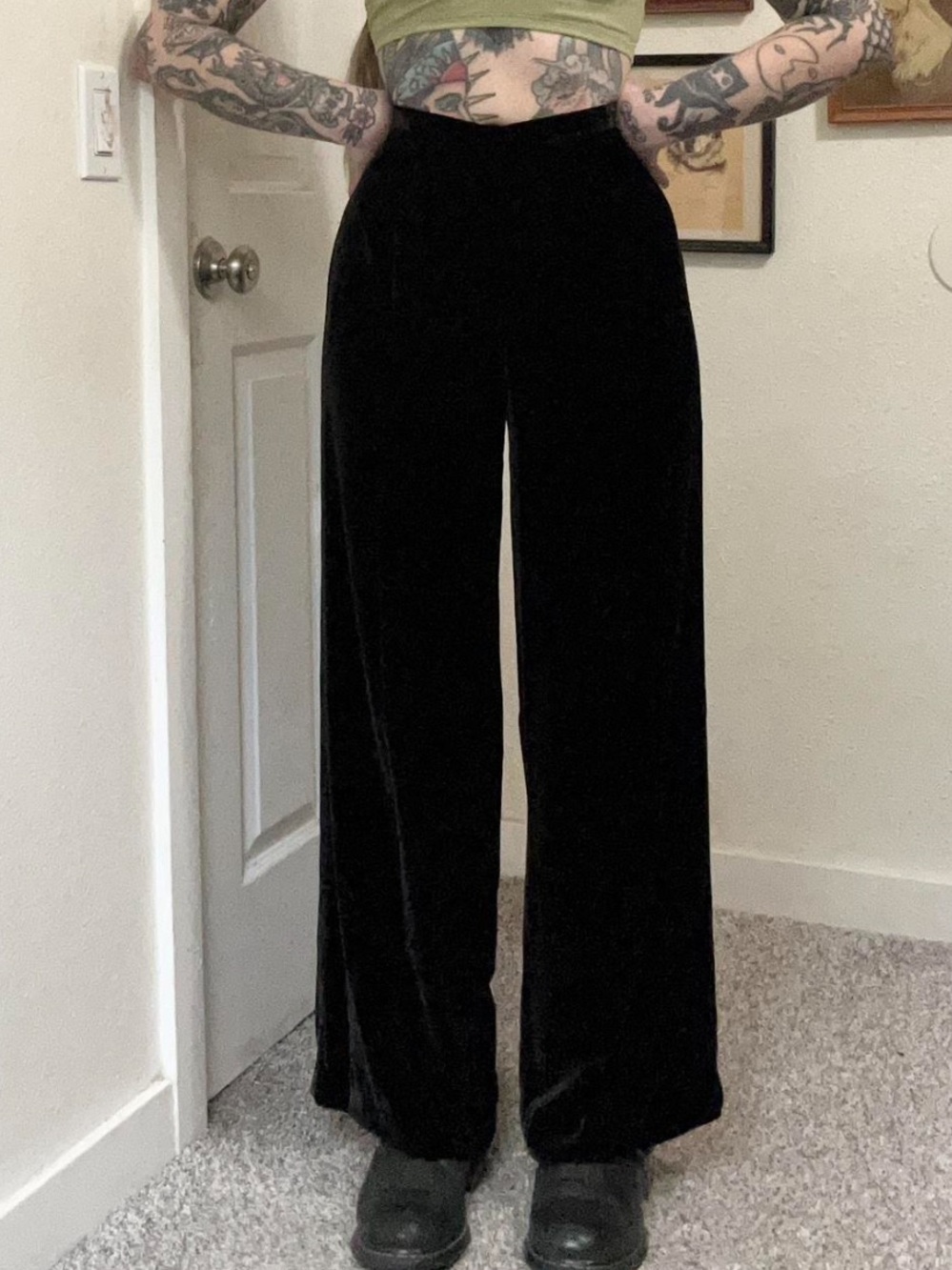 Jones of New York stretch velvet pants large